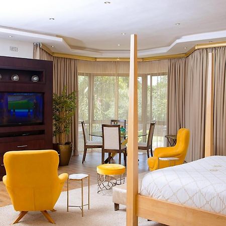 Hotel Masawara Urban Retreat Harare Esterno foto